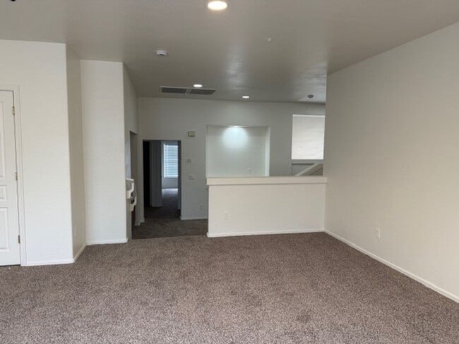 Building Photo - Flag Homes - 029
