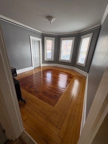 Building Photo - 7 Dupont St