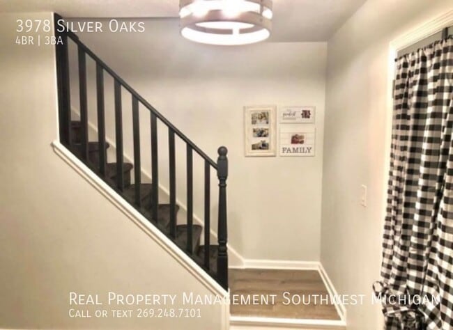 Building Photo - 3978 Silver Oaks Dr