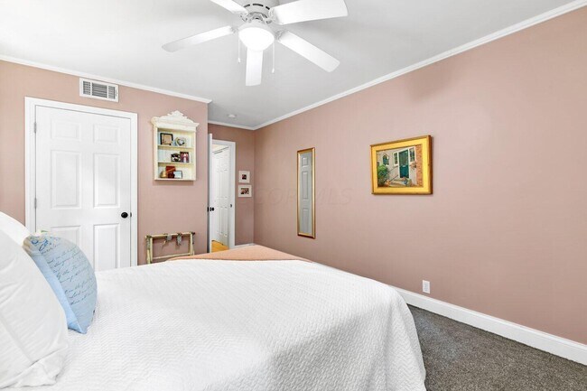 Building Photo - 7093 S Section Line Rd