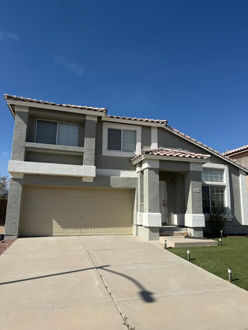 Building Photo - 11056 W Lane Ave