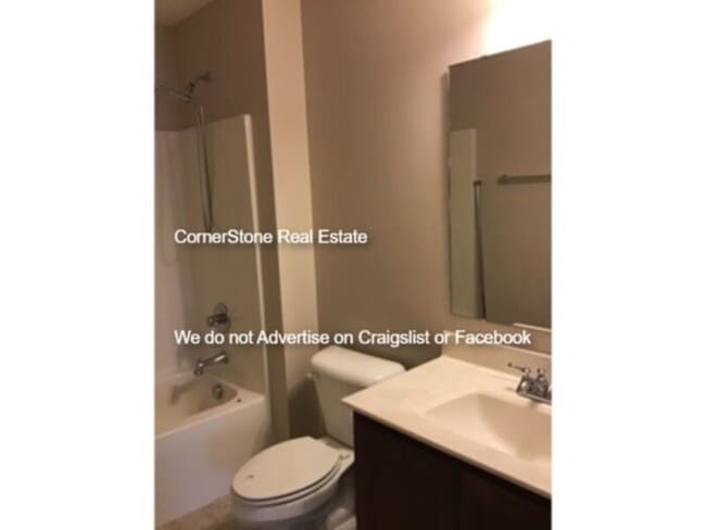 Building Photo - 391 Bison Ln