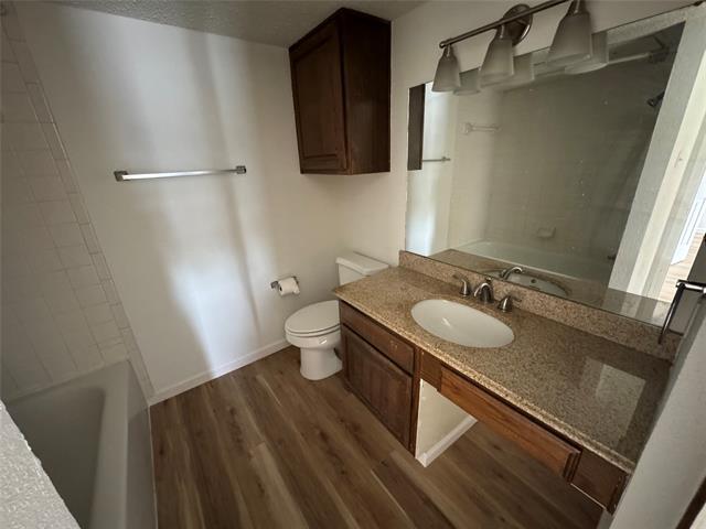 Building Photo - 7413 Bogart Dr