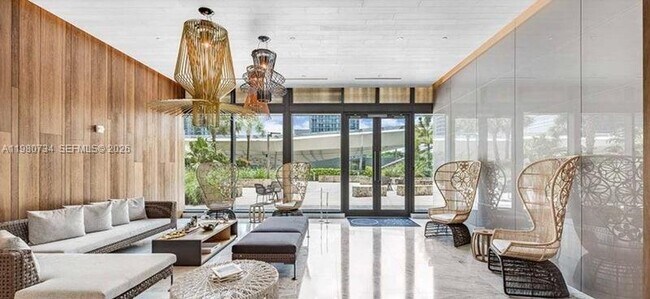 Building Photo - 68 SE 6th St