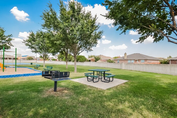 Building Photo - 113 Nighthawk Dr