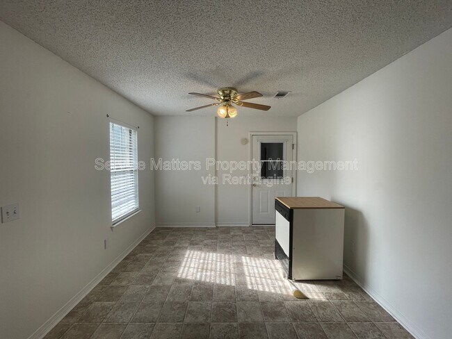 Building Photo - 4899 Keyser Ln