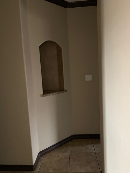 Building Photo - 3107 Conde Dr
