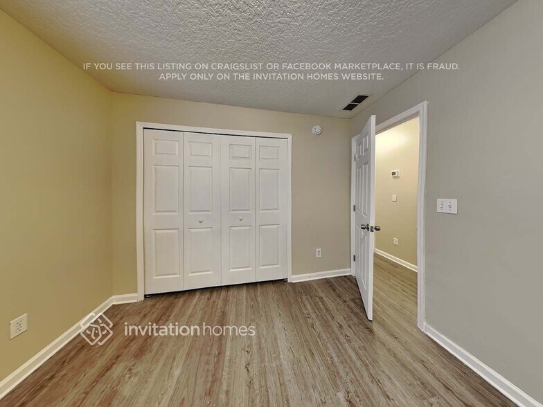 Building Photo - 13948 Bradley Cove Rd