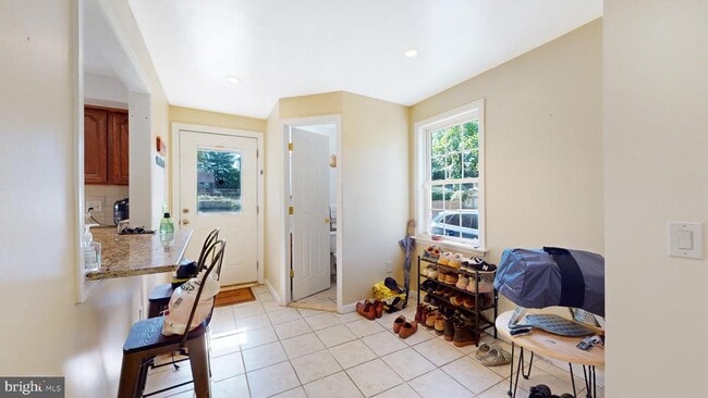 Building Photo - 769 Ardmore Ave