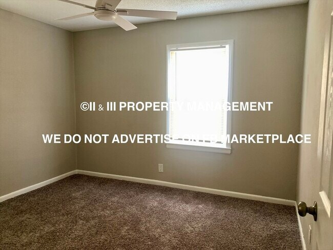 Building Photo - 3013 S Mason Ave