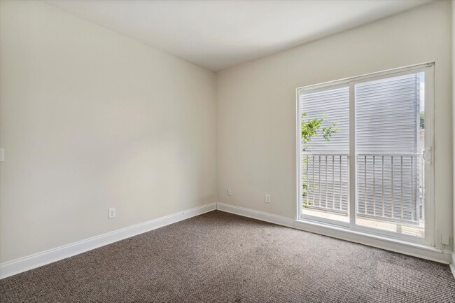 Building Photo - 2107 N 17th St