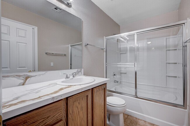 Building Photo - Three Bedroom Home in Spring Mountain Ranch