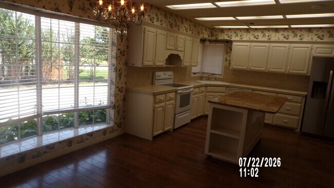 Building Photo - Fantastic home located in Wyatt Acres