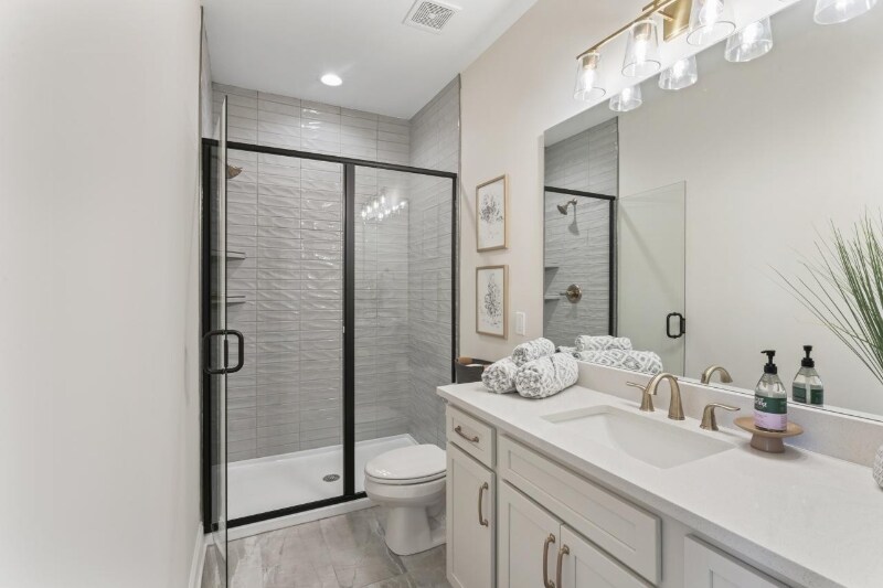 Building Photo - 2128 Gracie Bug Lp