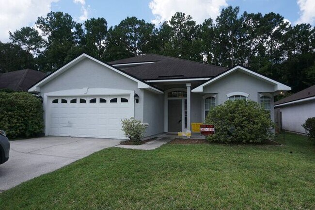 Primary Photo - Julington Creek home with pool