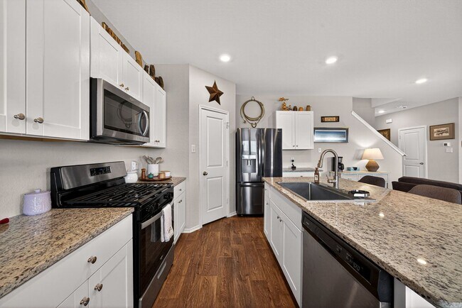 Building Photo - Energy-Efficient Applewood Home Near Lackland AFB - Realtor Commission: $500