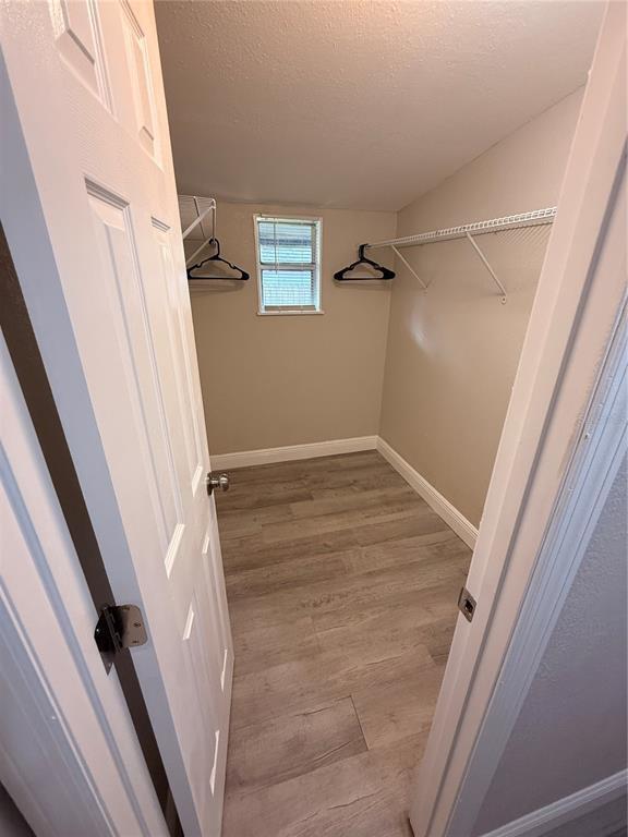 Building Photo - 1510 W Powhatan Ave