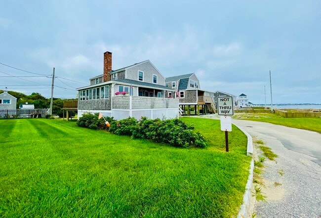 Building Photo - 25 Seaside Rd