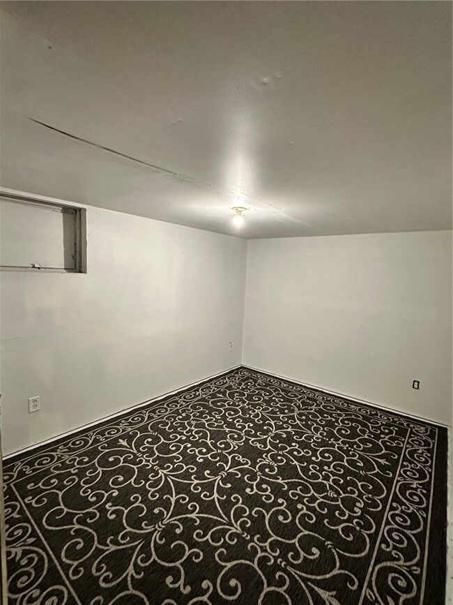 Building Photo - 6437 Sterling Cir