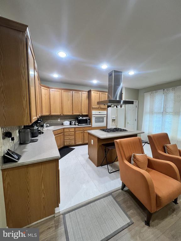 Building Photo - 8356 Millom Ct