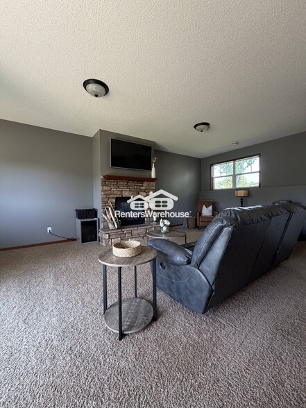 Building Photo - 16784 Olivine St NW