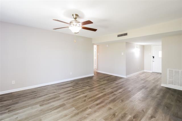 Building Photo - 1237 Hillwood Dr