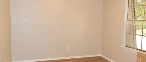 Building Photo - 2902 S Fielder Rd
