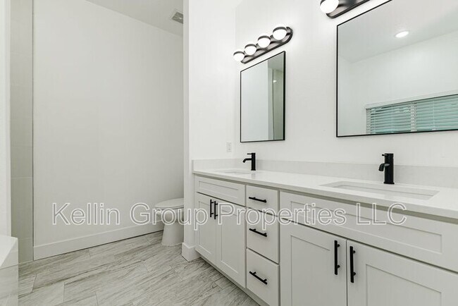 Building Photo - 3845 Osprey Pointe Cir