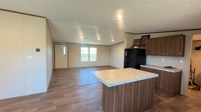 Building Photo - 7173 Rd 5878
