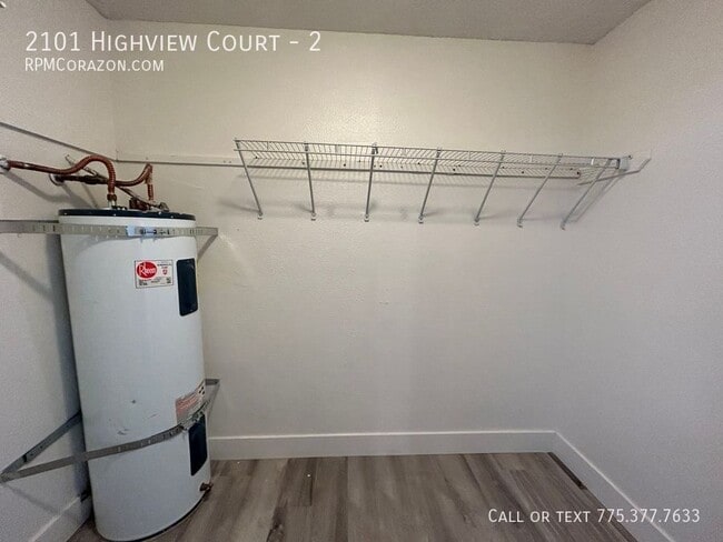 Building Photo - 2101 Highview Ct