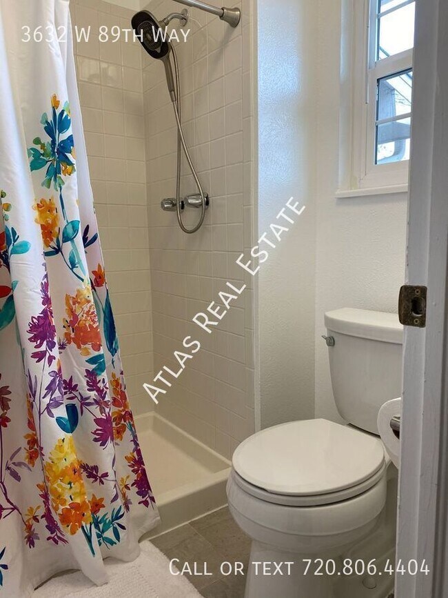 Building Photo - Coming Soon! Beautiful 2 Bedroom Unit in W...