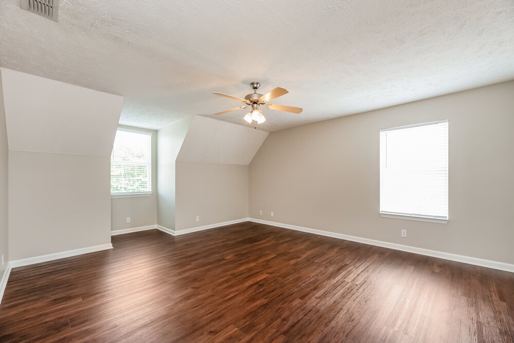 Building Photo - 1611 St Andrews Dr