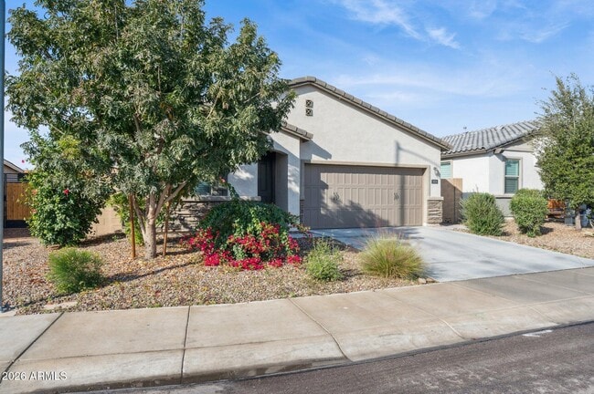 Building Photo - 1924 S 82nd Cir