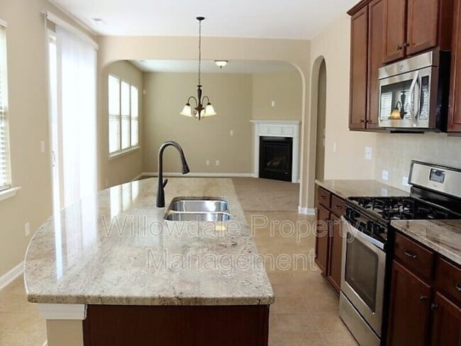 Building Photo - 2432 Lambton Wood Dr