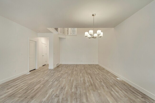 Building Photo - 409 N 360 W