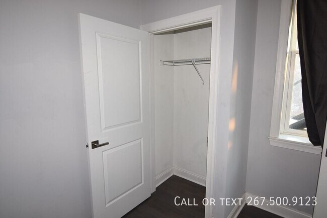 Building Photo - 4100 Parkside Ave