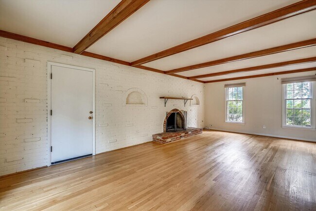 Building Photo - 11200 Powder Horn Dr
