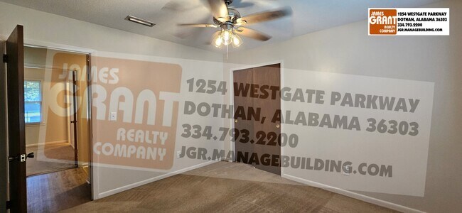 Building Photo - 1511 Shrewsbury Dr