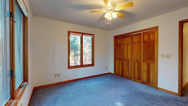 Building Photo - 1236 Rays Bridge Rd