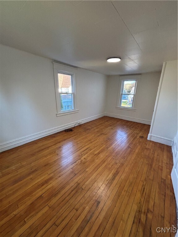 Building Photo - 354 Arlington St