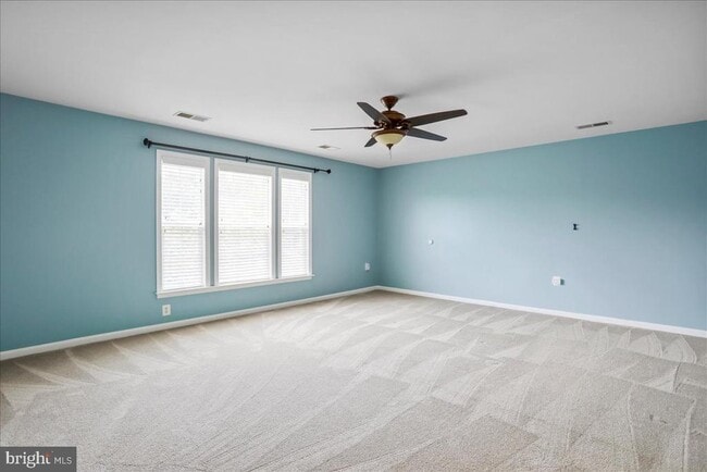 Building Photo - 319 Morlyn Dr