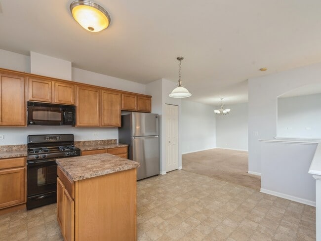 Building Photo - 2243 Concord Dr