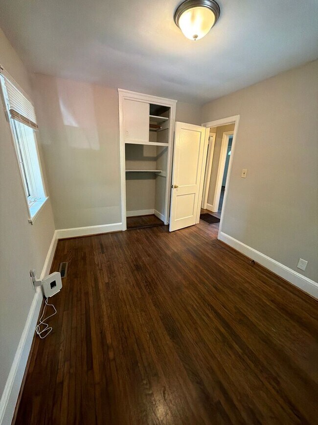 Building Photo - 1441 Goodwin Ave
