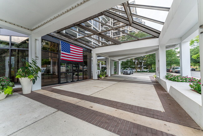 Grand front entry into main building! - 1530 Key Blvd