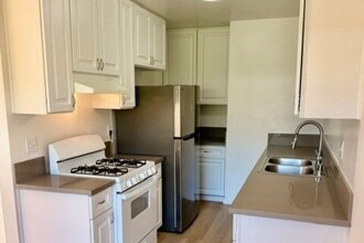 Building Photo - Lindley Garden Apartments