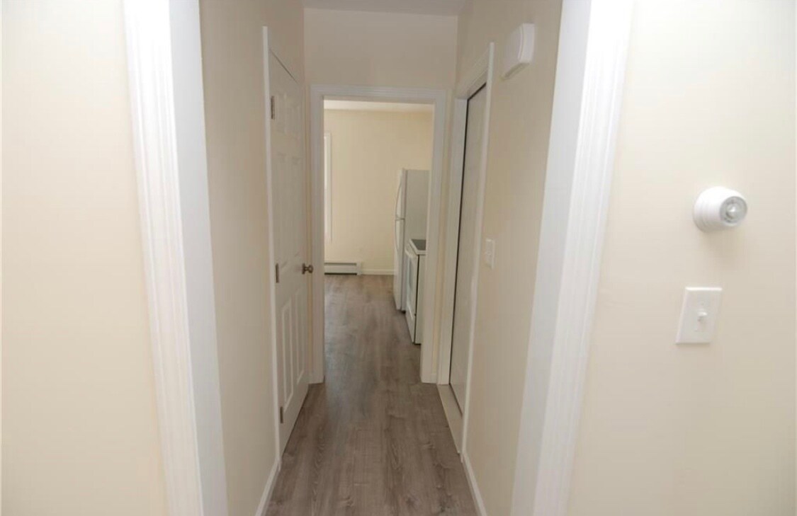 Building Photo - 19 D'Annunzio Ave
