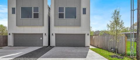 Building Photo - 4536 Sunflower St