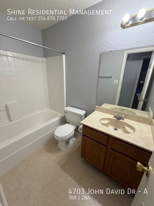 Building Photo - 4703 John David Dr