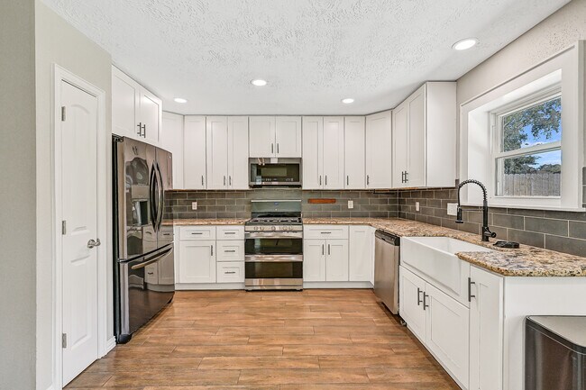 Building Photo - 2513 Northern Dr