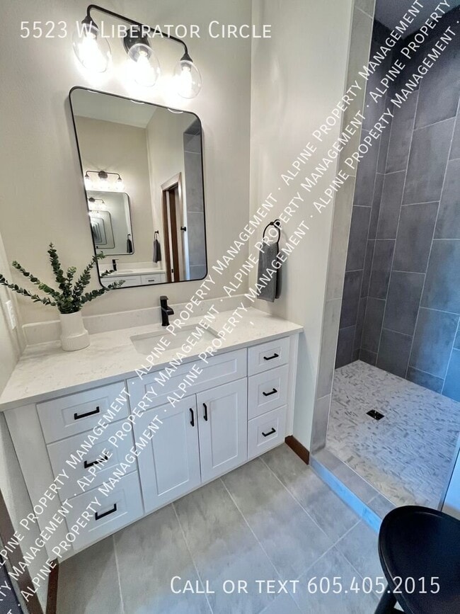 Building Photo - 5523 W Liberator Cir
